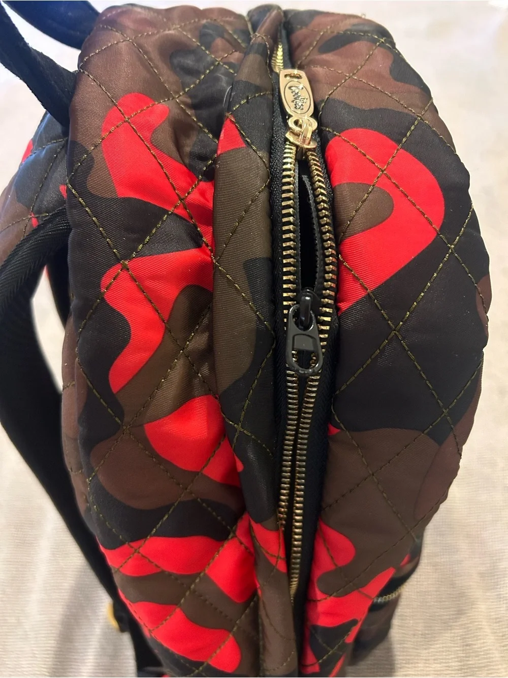 SMELL PROOF double zipper Cookies Quilted Camo Backpack in Red and Brown